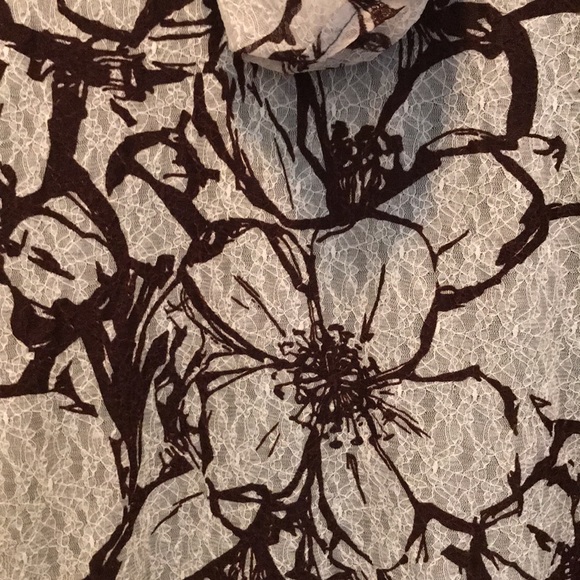 🧵 Floral Brown Hooded Jacket - Picture 3 of 4